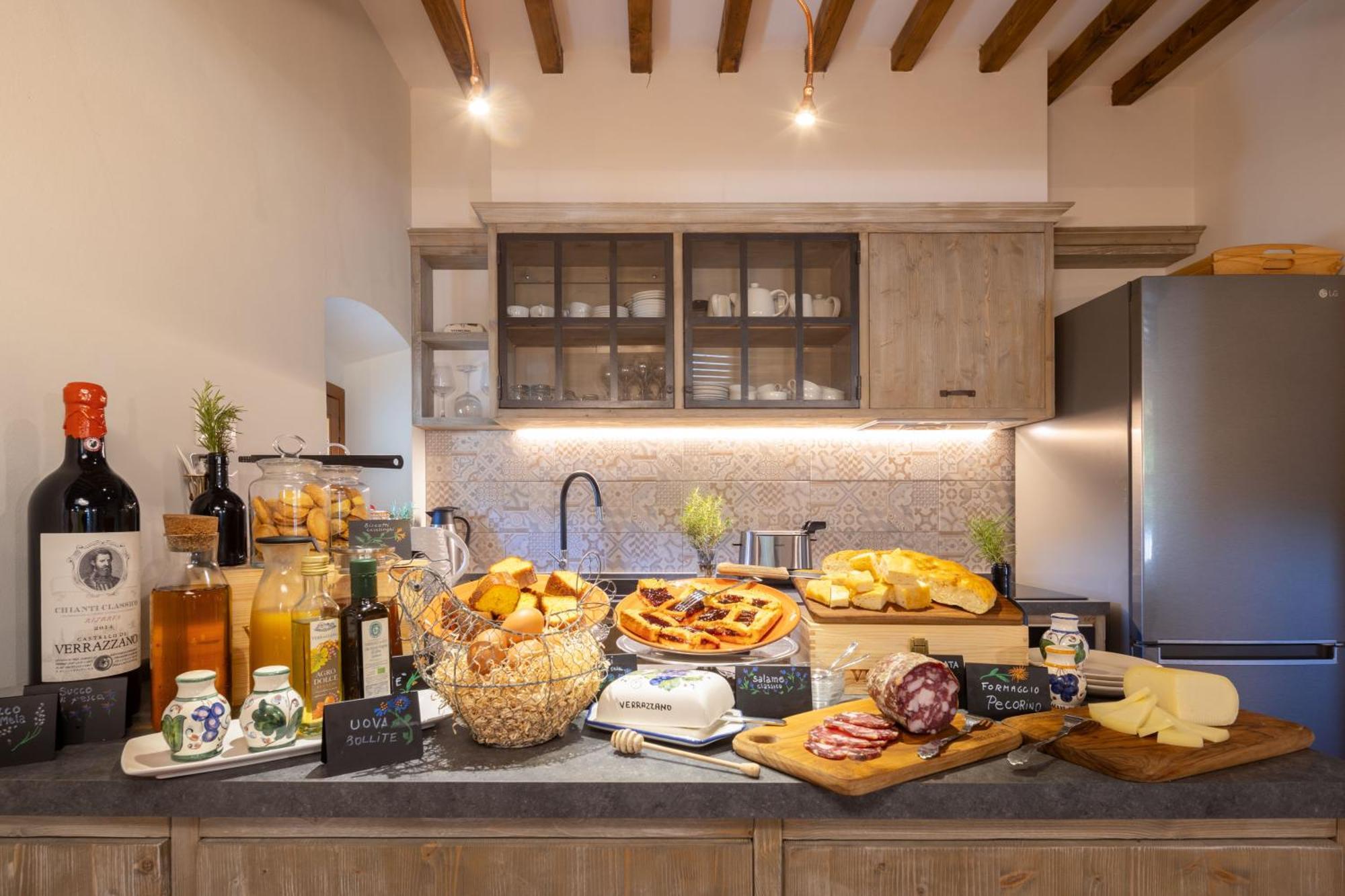 Foresteria Castello Di Verrazzano 基安蒂格雷夫 外观 照片